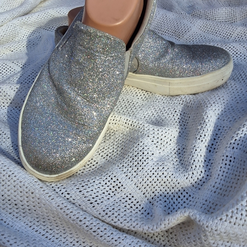Matisse Silver Glitter sneakers 9.5 - Picture 3 of 12
